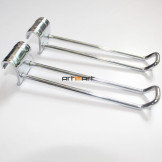 Dvigubas kabliukas ant traversos