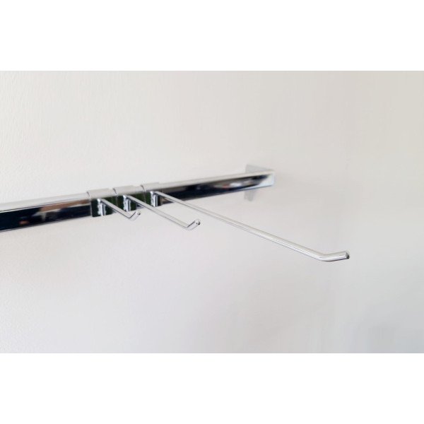 Kabliukas ant traversos